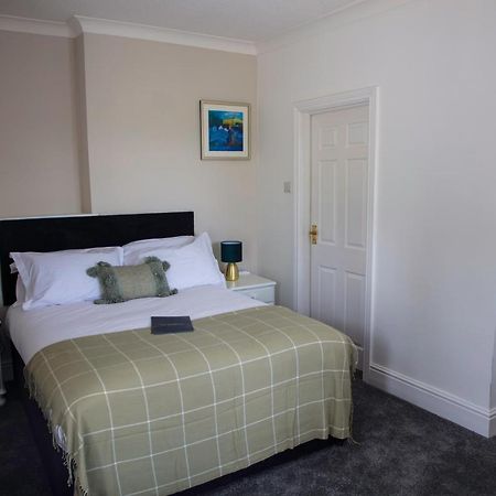 The Charlton Boutique Hotel Челтнъм Екстериор снимка