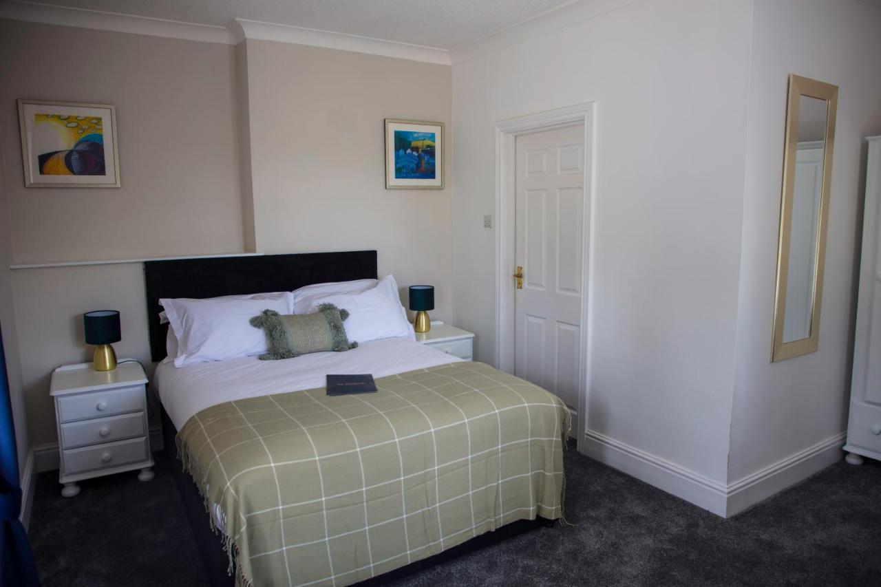The Charlton Boutique Hotel Челтнъм Екстериор снимка