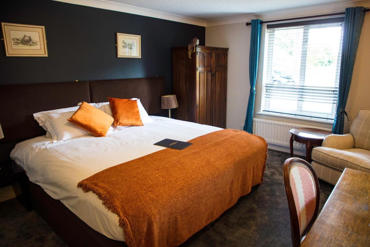 The Charlton Boutique Hotel Челтнъм Екстериор снимка