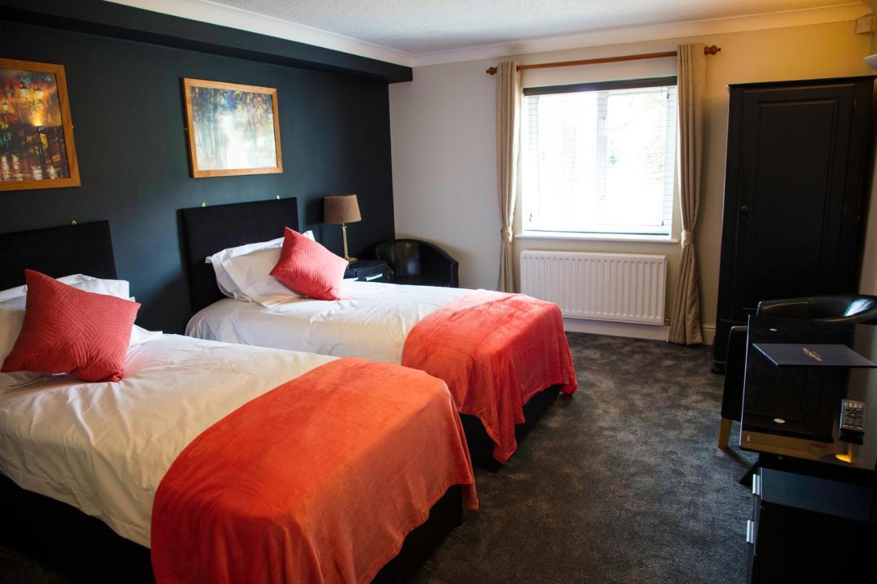 The Charlton Boutique Hotel Челтнъм Екстериор снимка