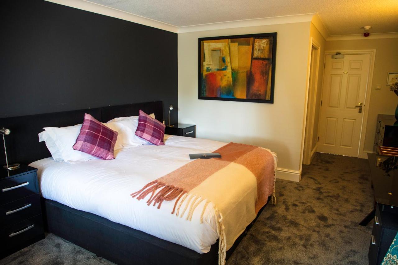 The Charlton Boutique Hotel Челтнъм Екстериор снимка